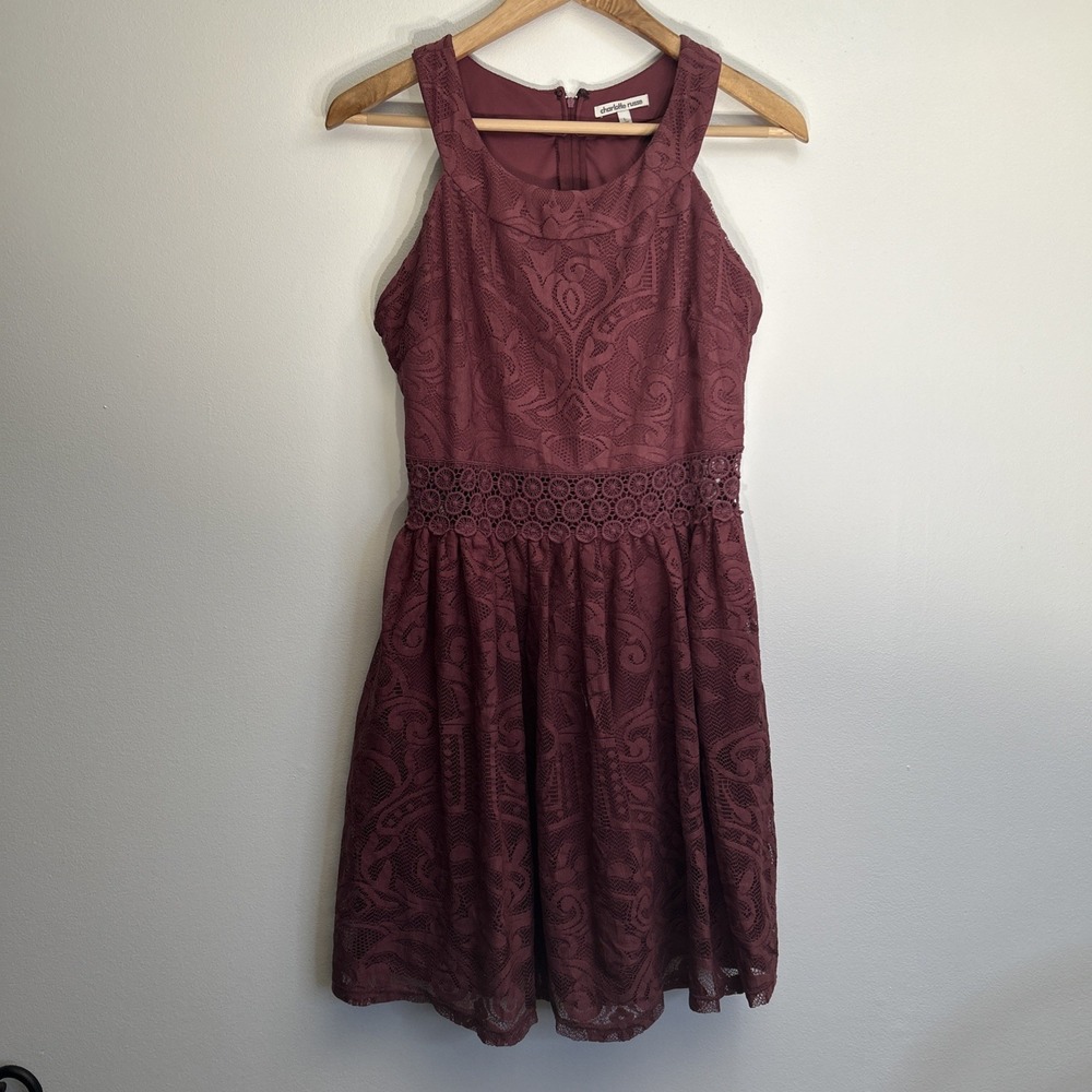 Charlette Russe Size L Lace Burgundy Dress See Through Waist Flowy - Picture 2 of 16
